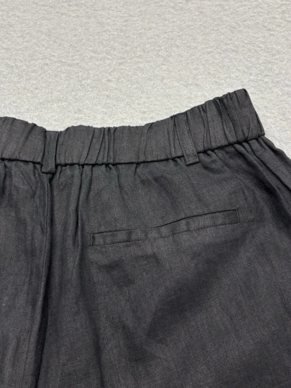 Quince 100% European Linen Pleated Trouser in Black Size 8